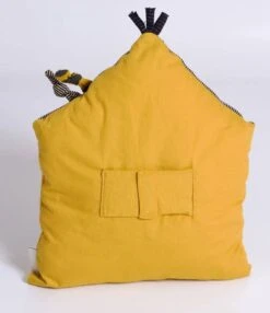 Moulin Roty Coussin D'activités Maison Moutarde -Moulin Roty Coussin d activites maison moutarde Les Moustaches Moulin Roty 1